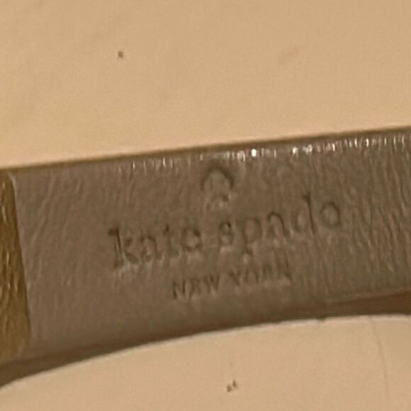 Kate Spade Gold Tone Watch Metallic Leather Band Minimalist Preppy Old Money - Picture 10 of 12